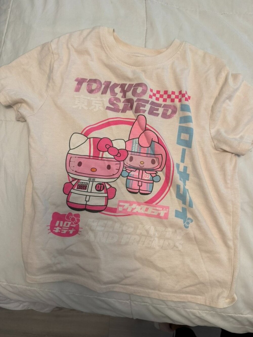 Hello Kitty tshirt